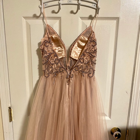 Wedding/Prom/Party Dress - Picture 5 of 6